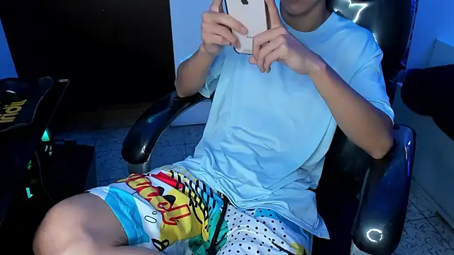 JackSwan18's cam snapshot