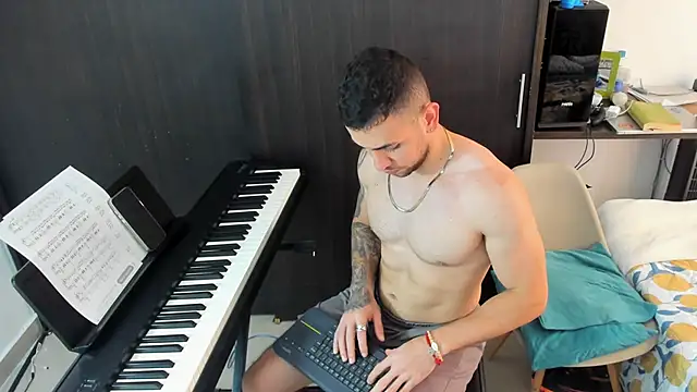 logan_smith live sex cam
