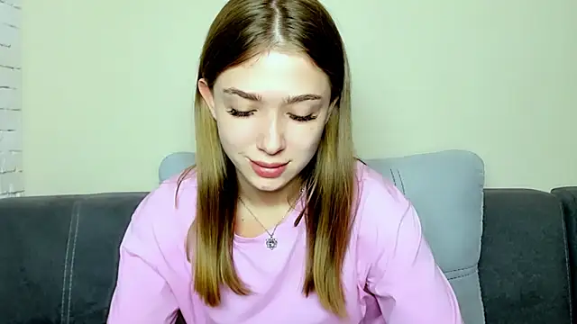 ElleLuv_'s cam snapshot