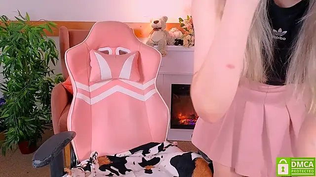 Grace_lux's cam snapshot