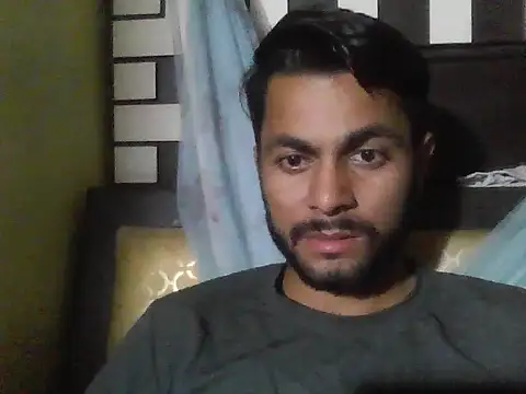 Stubborndesiboy's cam snapshot