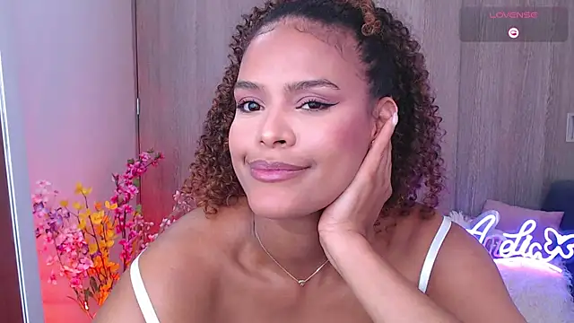 Amelia_bss's cam snapshot