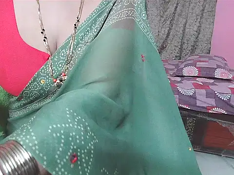 sunitha-3 live sex cam