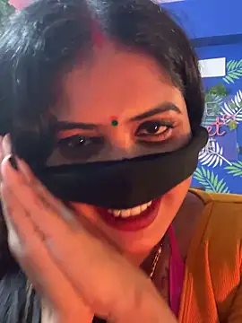 V-Hot-Sweti live sex cam