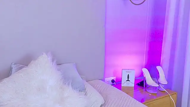 AlynAllen live sex cam