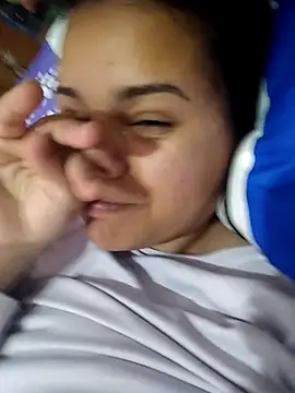 _Miaaleon live sex cam