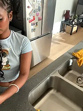 Your_Paris live sex cam