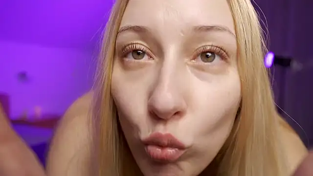 foxeslovefoxes live sex cam