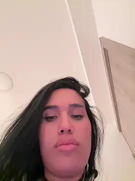 Bella__Wood live sex cam