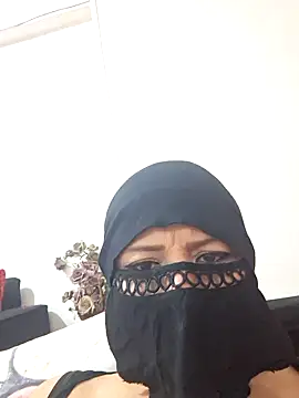 Rahaf11 live sex cam