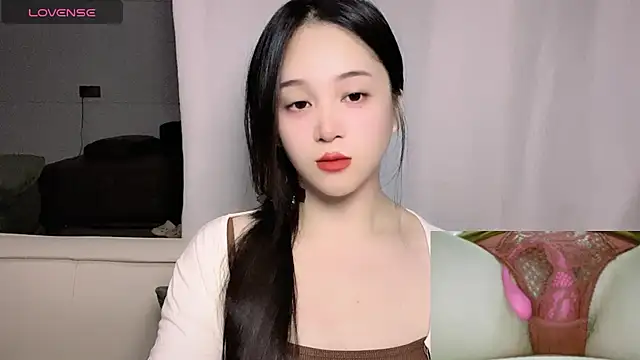 woaiqinqin's cam snapshot