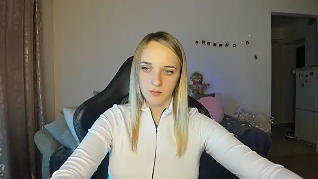 RouseReed's cam snapshot