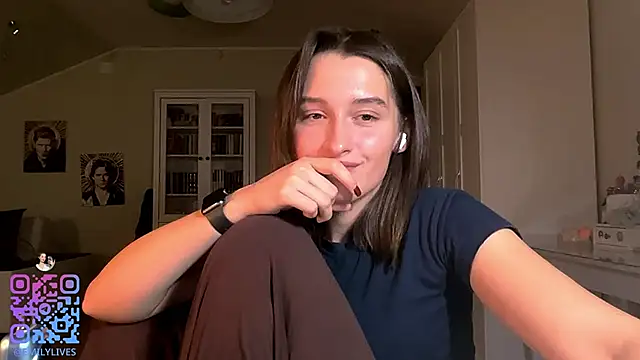 DarlineBrustera's cam snapshot