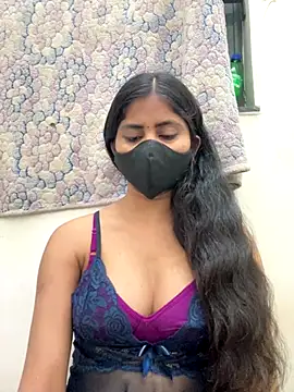 sexy-riya43's cam snapshot