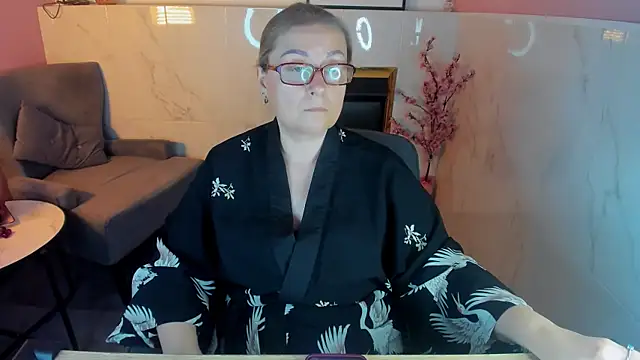 AlexandraKind's cam snapshot