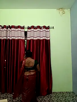 School_medam's cam snapshot