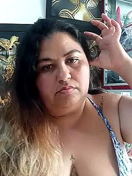 curvy_diva_'s cam snapshot