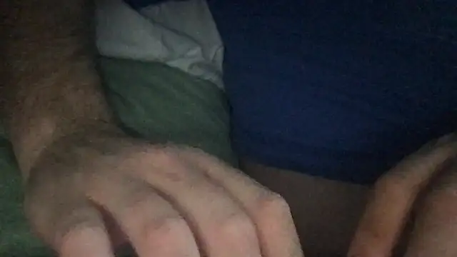 hardwhitesmallcock_6in's cam snapshot