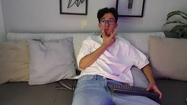 Austin_Reeds's cam snapshot