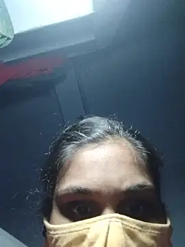 ammu68812's cam snapshot