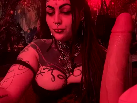 nyxvelon's cam snapshot