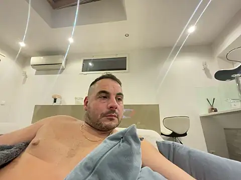 justeqqun live sex cam