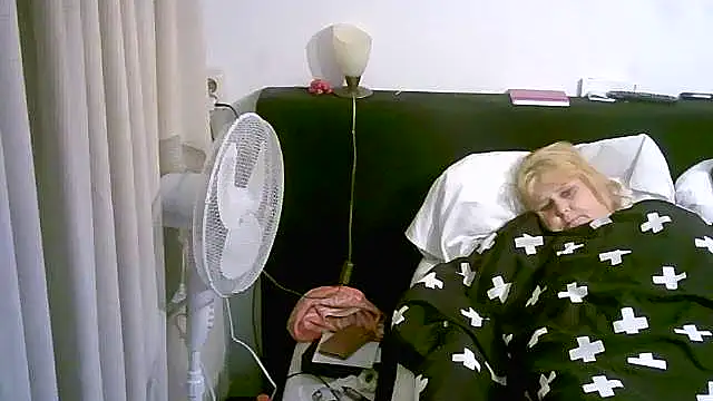 Sylviastar46's cam snapshot