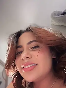 Aryrosee live sex cam