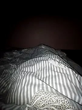 paradise777777 live sex cam