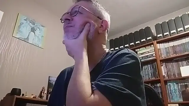 Mandra_is_a_whore's cam snapshot