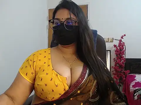 Queen_Jessica2's cam snapshot