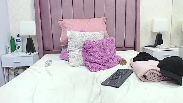 AriannaAdames's cam snapshot