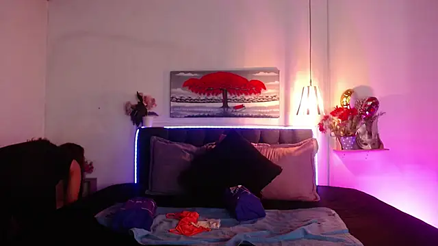 Rose_Thompson1's cam snapshot