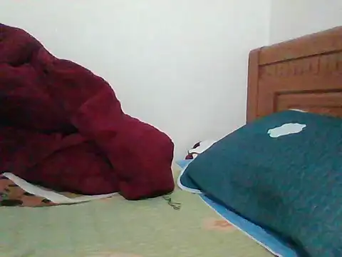 Mainay0033 live sex cam