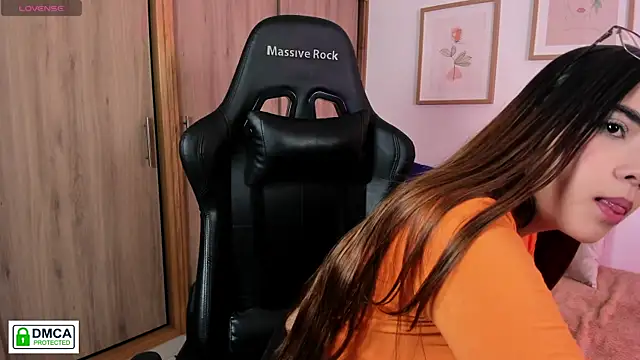 Sara_Vel__'s cam snapshot