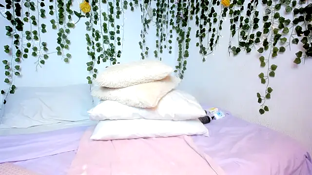 violeta_milleer's cam snapshot