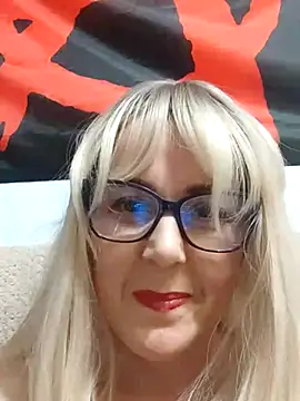 Amelialove42's cam snapshot