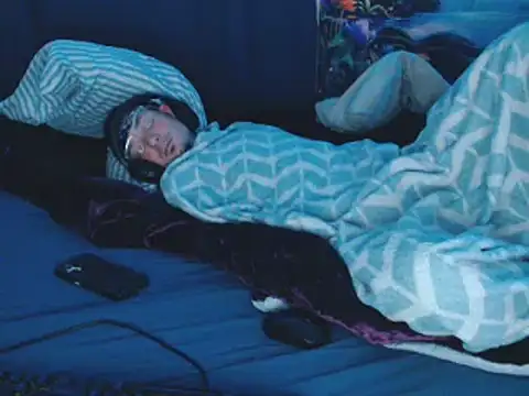 YoBlezz's cam snapshot