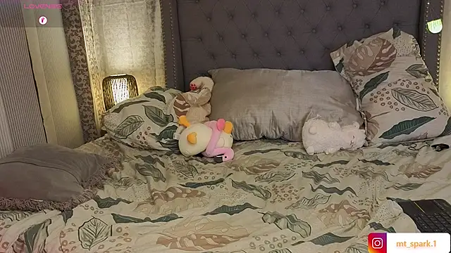 Matty_Sparkk live sex cam