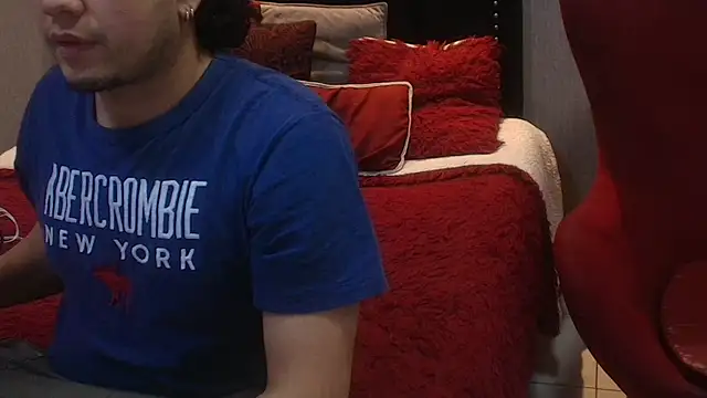 Luna_Lov_Titan live sex cam