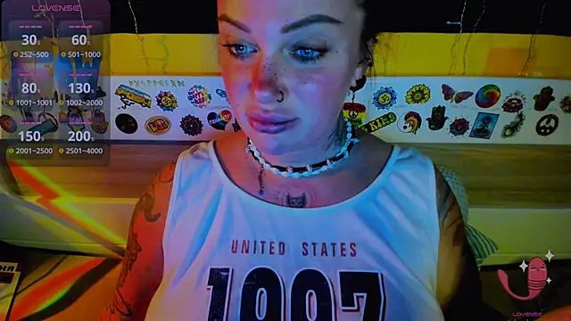 EllieOz's cam snapshot