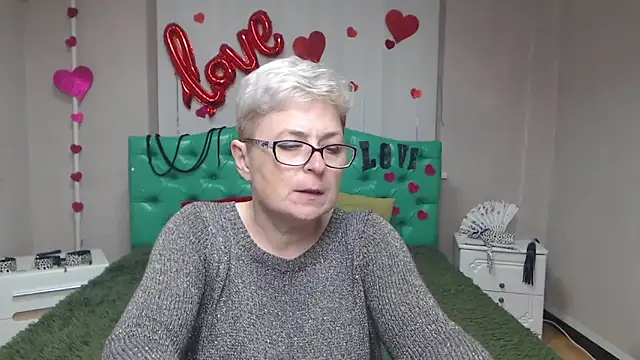 EmiliaGree's cam snapshot