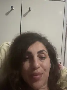 EmaSkyes's cam snapshot