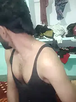 Hotraj24's cam snapshot