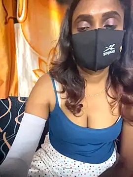 Queen-dhivya's cam snapshot