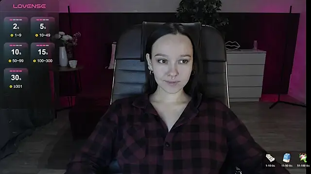 Sexy_Alexia69's cam snapshot