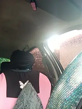 natally_ross21's cam snapshot