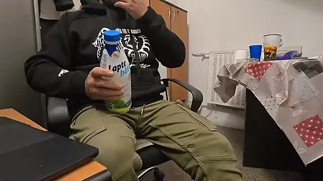 TigerOne19 live sex cam