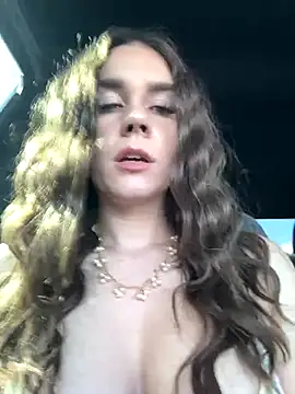 MaggyMayI live sex cam