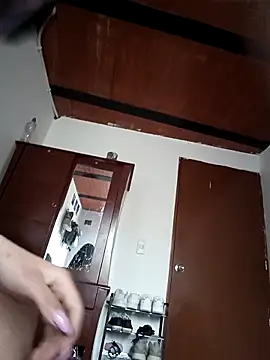 Isaa-bell live sex cam